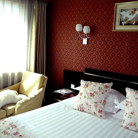 Overseas Chinese International Hotel Qingdao Zewnętrze zdjęcie