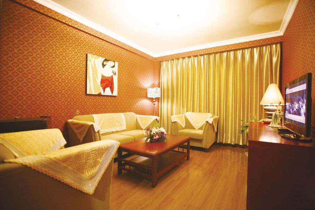 Overseas Chinese International Hotel Qingdao Zewnętrze zdjęcie