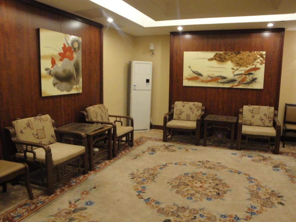 Overseas Chinese International Hotel Qingdao Zewnętrze zdjęcie
