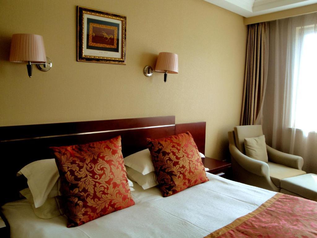Overseas Chinese International Hotel Qingdao Pokój zdjęcie